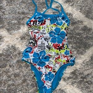 youth tyr suit